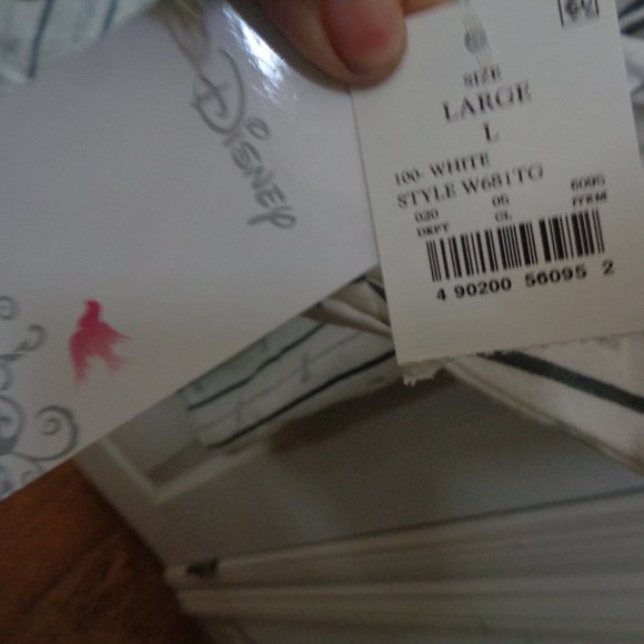 Disney Minnie Mouse Flannel Cotton Night Shirt Sleepwear Large NWT - Picture 5 of 5